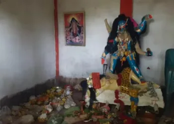 An old image of idol desceration in Bangladesh used for representative purposes