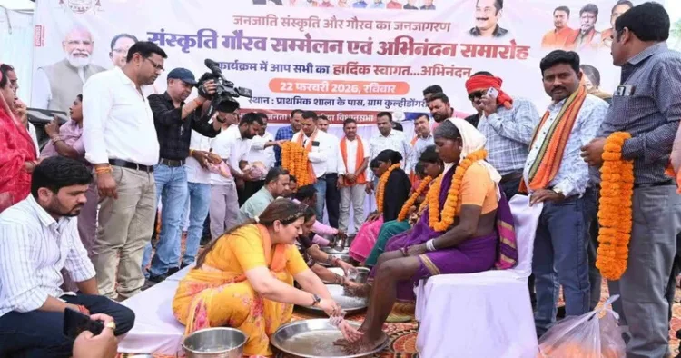 66 vanvasi members return to Sanatan Dharma in Chhattisgarh