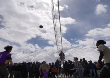 Tourists and locals enjoying at Zanskar Winter Festival