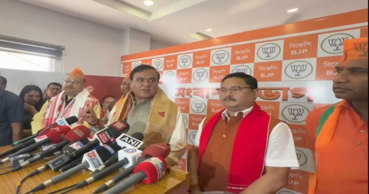 Assam CM Himanta Biswa Sarma addressing the reporters