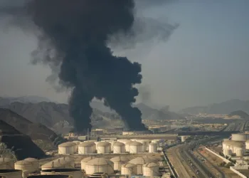 Iran continues strikes of Gulf