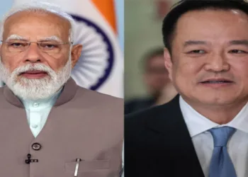 (Left) PM Narendra Modi (Right) Thai PM Anutin Charnavirakul