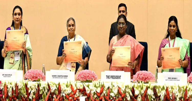 President of India, Droupadi Murmu at the concluding session of the two-day national conference of women thinkers titled “Bharti – Naari Se Narayani”