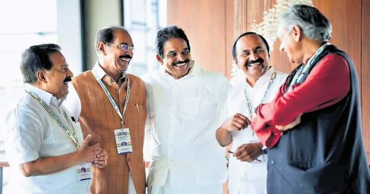 Senior Congress leaders Ramesh Chennithala, Sunny Joseph, K. C. Venugopal, V. D. Satheesan, and Shashi Tharoor, all seen as potential Chief Ministerial contenders, interact during the KPCC Leaders’ Summit in Sultan Bathery, January 2026