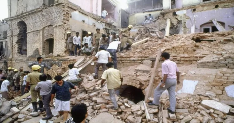 Bowbazar bomb blast 1993
