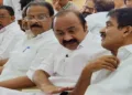 Ex-KPCC president K Sudhakaran is flanked by UDF convener MM Hassan (Left), Opposition Leader VD Satheesan and AICC general secretary KC Venugopal (Right)