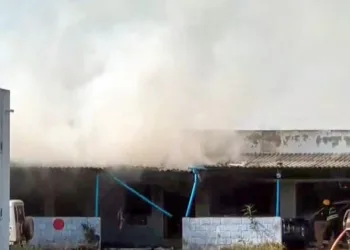 Kattanarpatti [Tamil Nadu], Apr 19 (ANI): Firefighting operation is underway after a massive explosion occurred at a firecracker factory near Virudhunagar, in Kattanarpatti on Sunday. 23 people died (Fire and Rescue Department/ANI Video Grab)