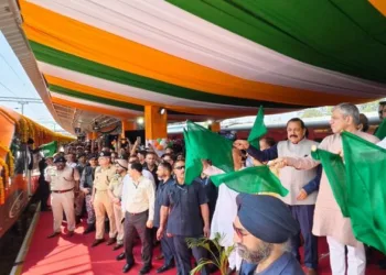 Vande Bharat between Jammu & Srinagar