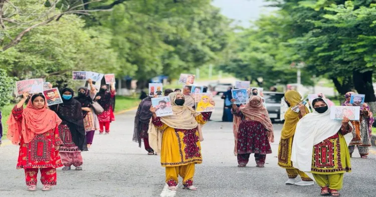 Baloch women protesting against Pakistan security forces.