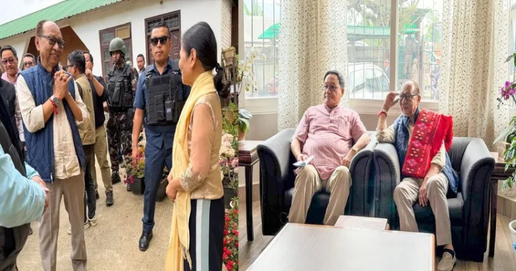 CM Yumnam Khemchand Singh meets Kuki legislator in rare visit