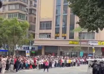Protests in China (Courtesy- @rutasosabu)