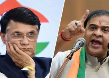 (Left) Congress Leader Pawan Khera (Right) Assam CM Himanta Biswa Sarma