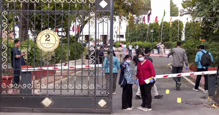 New Delhi, Apr 06 (ANI): Security personnel and Forensic team at Delhi Assembly premises after a car with a Uttar Pradesh registration number forcibly entered Gate No. 2, breaking the iron gate. The driver placed a bouquet there and left. The search for the vehicle is underway, in New Delhi on Monday. (ANI Video Grab)