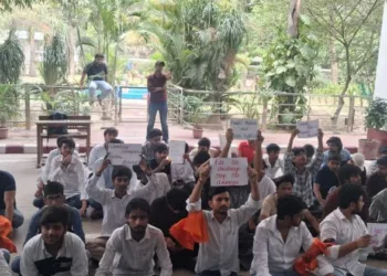 ABVP Wages Protest in DU Colleges