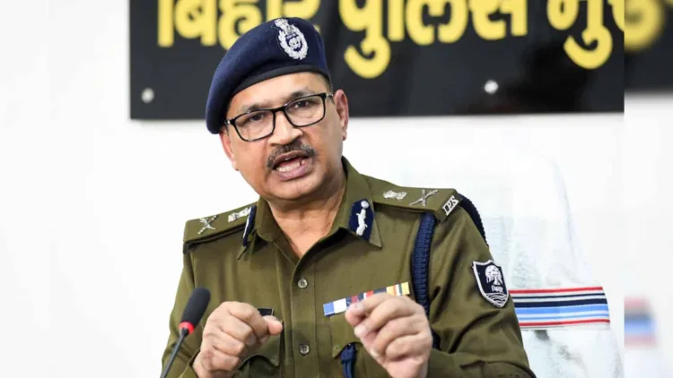 No tilak, no makeup while on duty: Bihar DGP's orders divides internet