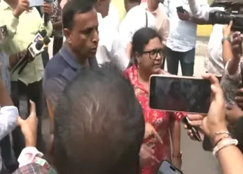 West Bengal Assembly Polls 2026 begin amid chaos with clashes in Siliguri