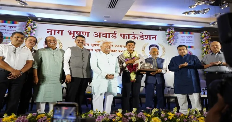 Rashtriya Swayamsevak Sangh Sarsanghchalak Dr Mohan Bhagwat at the Nag Bhushan Samman organised by the Nag Bhushan Award Foundation