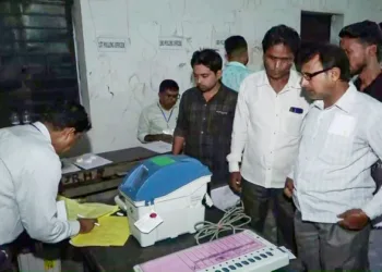South 24 Parganas, May 02 (ANI): Voters arrive to cast their vote during re-polling for the West Bengal Assembly elections, in South 24 Parganas on Saturday. (ANI Video Grab)