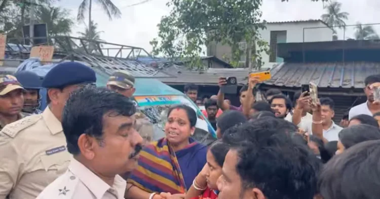 Falta residents protest against TMC atrocities