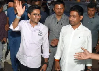 TMC Leader Jahangir Khan with former CM Mamata Banerjee's nephew Abhishek Banerjee