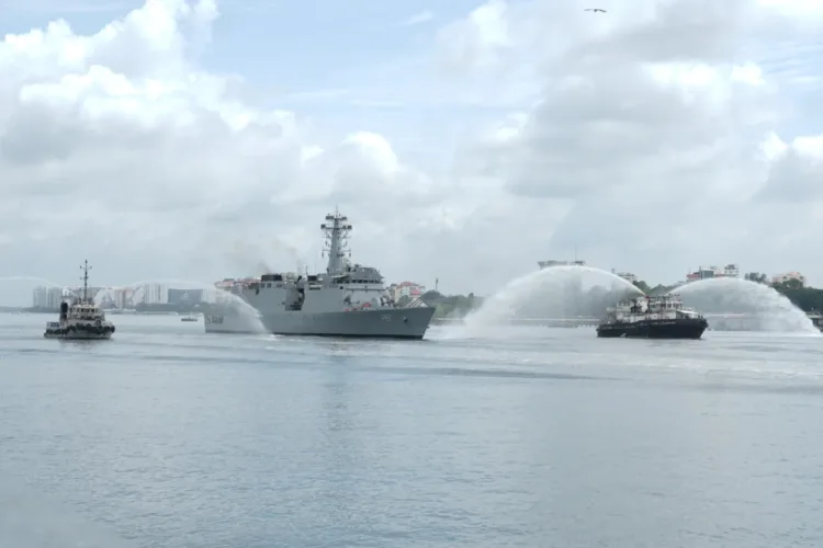 INS SUNAYNA at Kochi