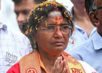 Ratna Debnath mother of RG Kar Rape Victim