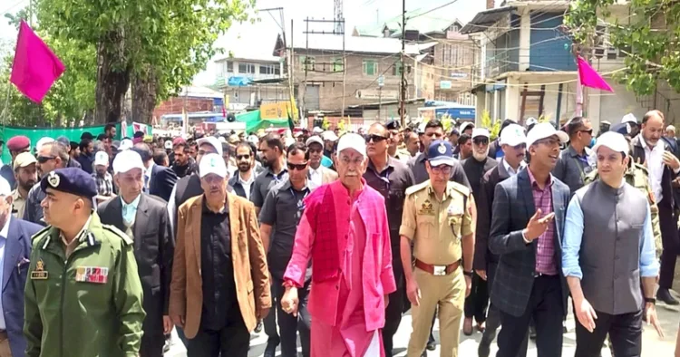 Lieutenant Governor Joins Mega Padyatra in Budgam