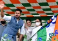 Cricketer Manoj Tiwari with former CM of Bengal Mamata Banerjee