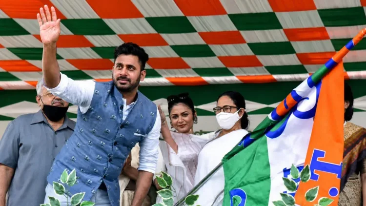 Cricketer Manoj Tiwari with former CM of Bengal Mamata Banerjee