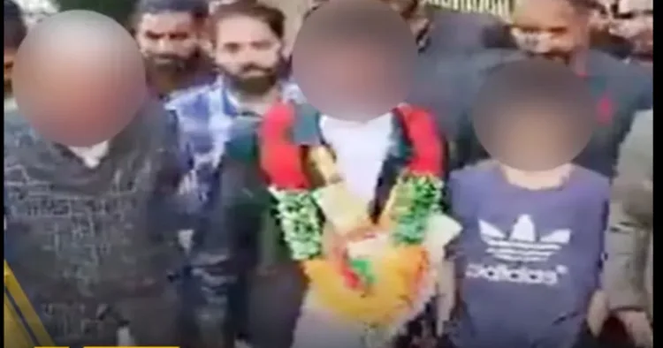 Minor Bijnor boy does Ghar Wapsi