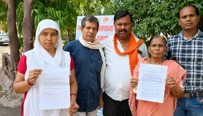 Hindu staffers at St Aloysius school in Jabalpur allege forced religious conversion.