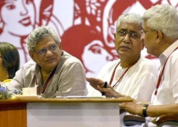 CPI(M) then-General Secretary Sitaram Yechury with Prakash Karat (right), Manik Sarkar (centre) and Brinda Karat (left) at the party’s 21st National Congress in 2015