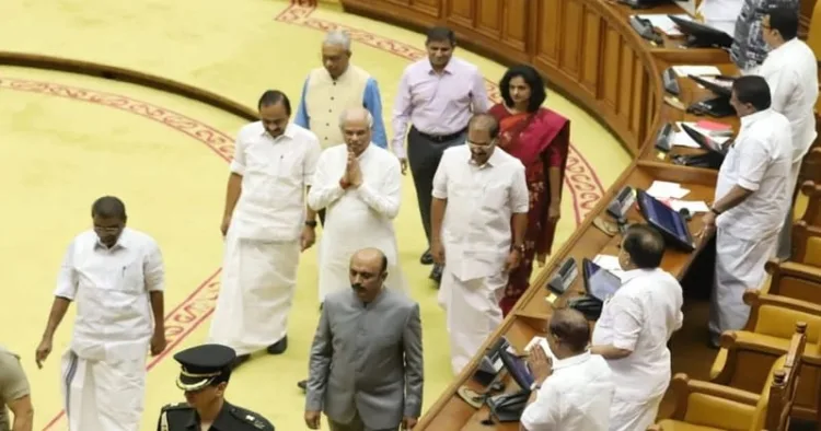Governor enters the Assembly; State Police Chief seen behind him during the proceedings