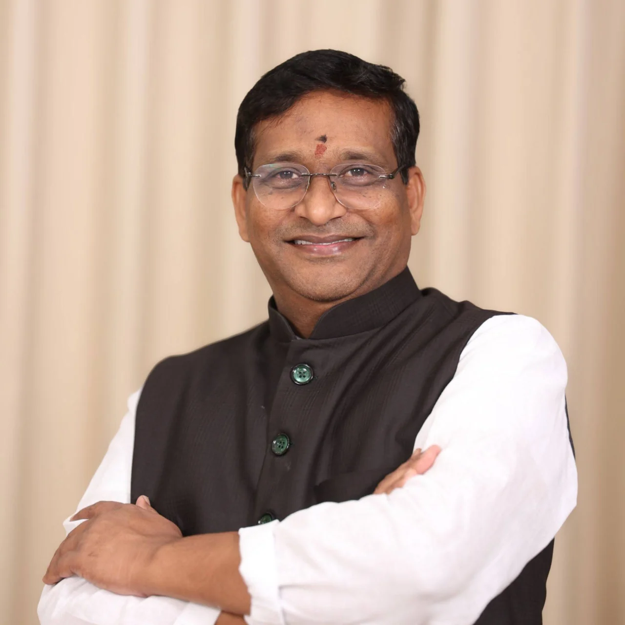 Dr.Ravinuthala Shashidhar