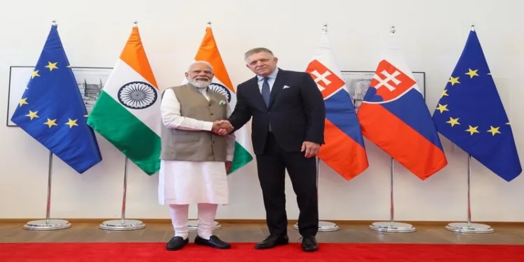 Prime Minister Narendra Modi and his Slovakian counterpart Prime Minister Robert Fico