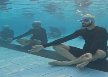 Indian Navy performs yoga underwater