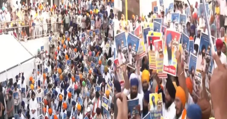 Pro-Khalistan slogans raised, Bhindranwale posters displayed at Sri Akal Takht Sahib