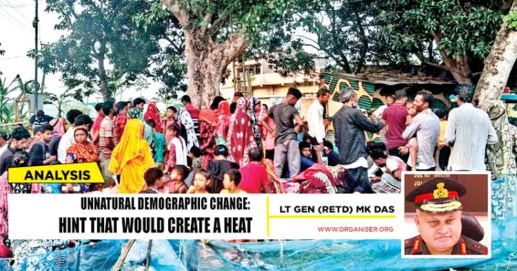 North 24 Parganas: A large crowd of Bangladeshis residing in West Bengal gathers at the Hakimpur border crossing in the Basirhat subdivision of North 24 Parganas district to cross over to Bangladesh