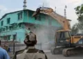 Mira Bhayander: Administration Reclaims Land Reserved for Balasaheb Thackeray Art Hall, Demolishes Illegal Mosque After 20 Years