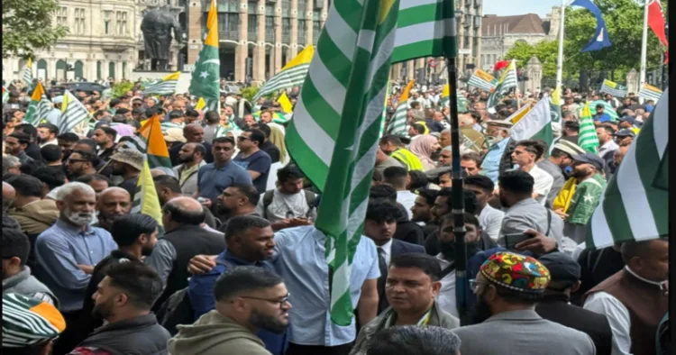 PoJK crackdown sparks international outrage as thousands of British Kashmiris protest outside UK Parliament