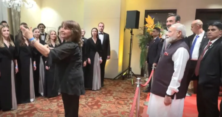 PM Modi welcomed in Slovakia with rendition of 'Vande Mataram'