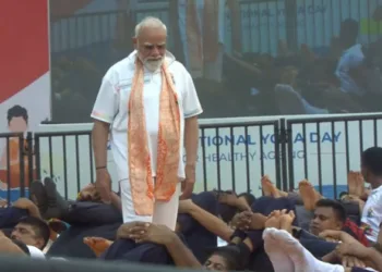 PM Narendra Modi in Kolkata on the occasion of International Yoga Day