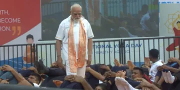 PM Narendra Modi in Kolkata on the occasion of International Yoga Day