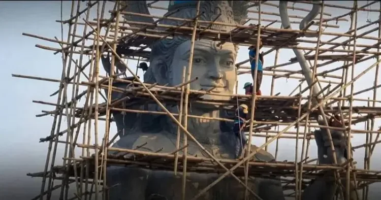 Radical Islamists forced to stop the construction of Bhagwan Ram idol in Bangladesh