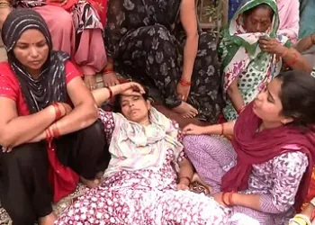The victim, identified as Surya Pratap, succumbed to his injuries at a hospital.