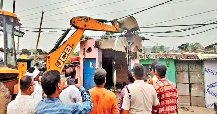 Bulldozer action on houses linked to drug traffickers in Rourkela's Meenapada area
