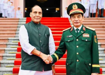 Defence Minister Rajnath Singh with his Vietnamese counterpart, General Phan Van Giang, in Hanoi on 19 May 2026