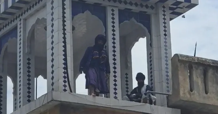 Nihngs hold Sikh devotee hostage at Gurudwara in Rudraprayag