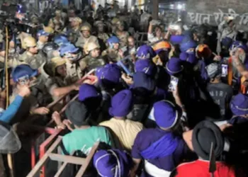 Tension escalated in Uttarakhand after a group of Nihang Sikhs allegedly breached police barricades at state border