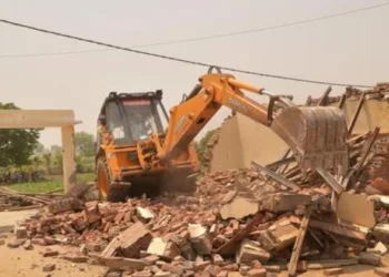 The Ghaziabad administration demolished an alleged illegal two-storey 'Mazar' on UPSIDA land in Loni, citing government land encroachment